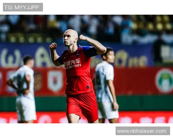 斯威与富力精彩对决录像回放全程回顾与精彩瞬间分析